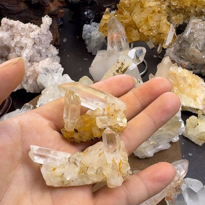 虾***米珠宝半成品水晶未镶嵌