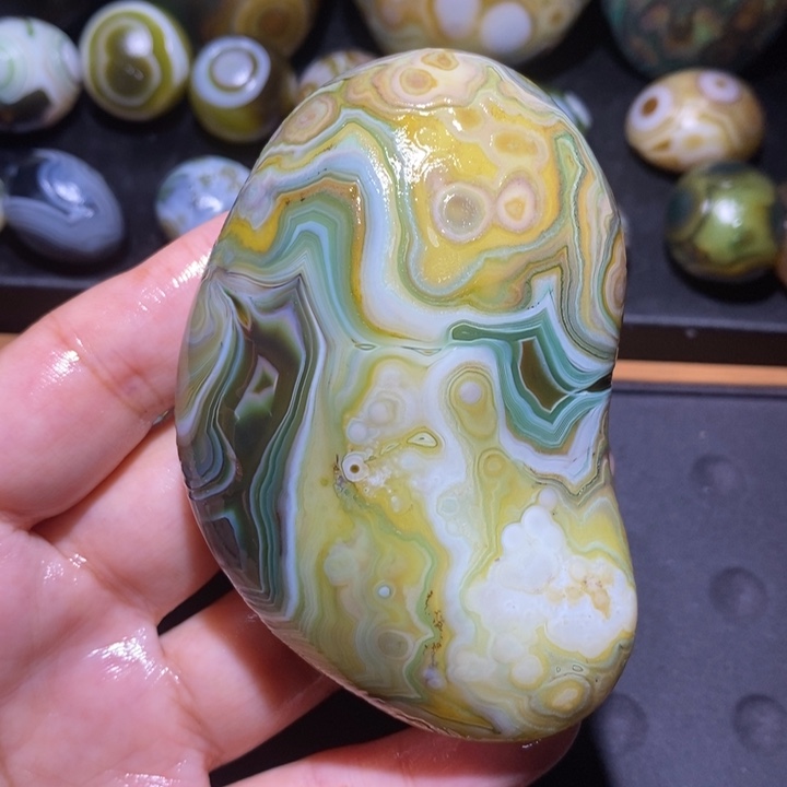 未镶嵌玛瑙/玉髓珠宝半成品28