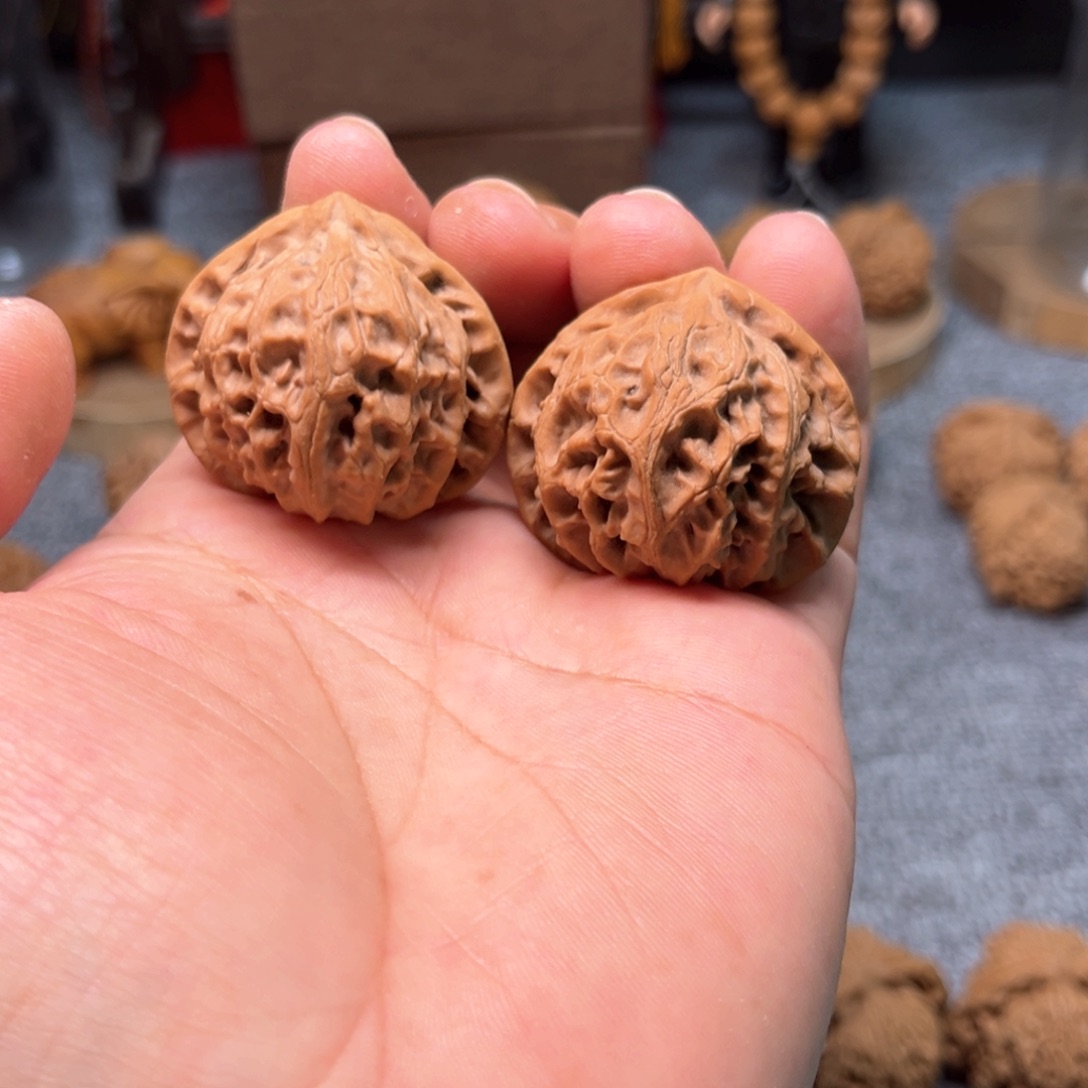 文玩核桃把件宫灯微修