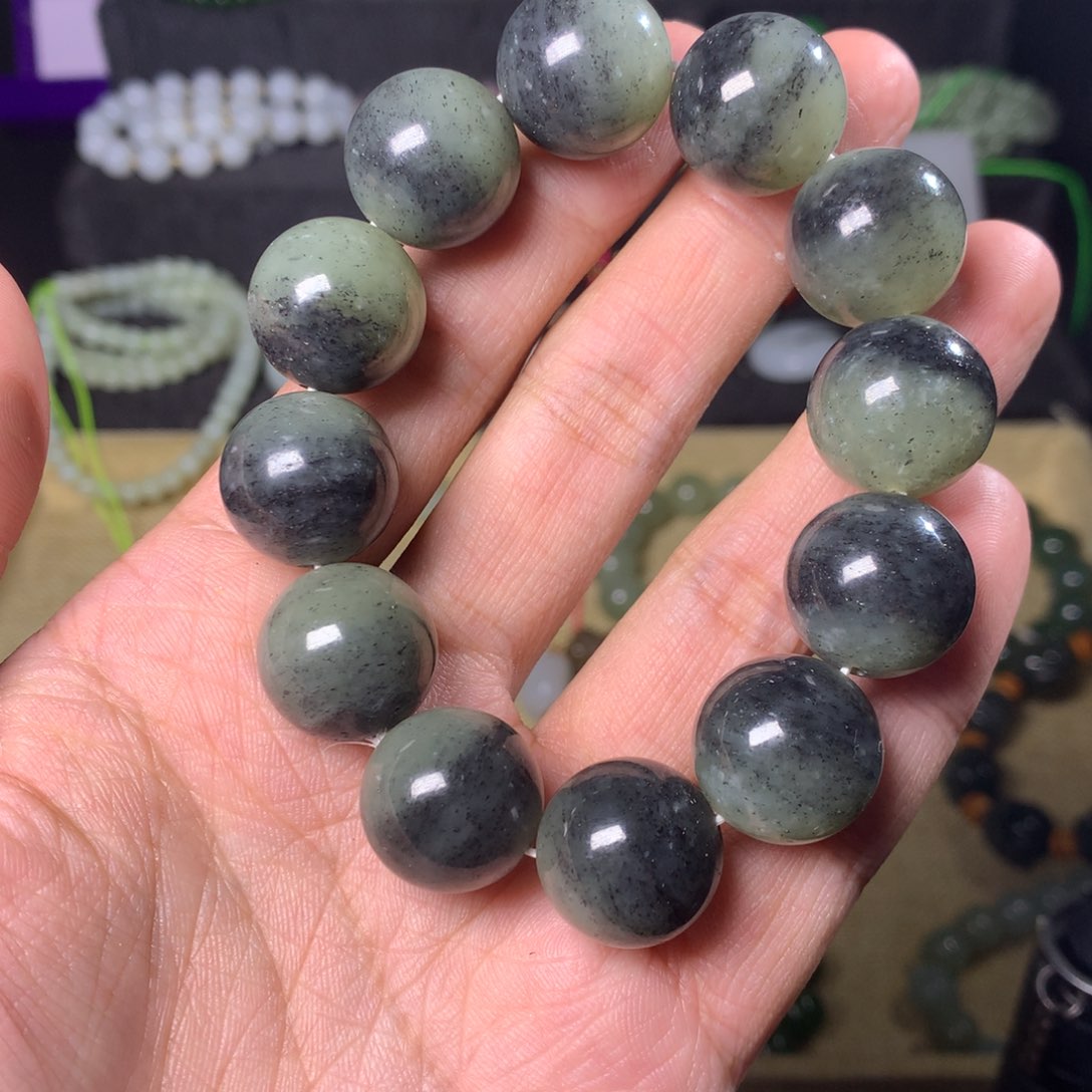 和田玉手链未镶嵌