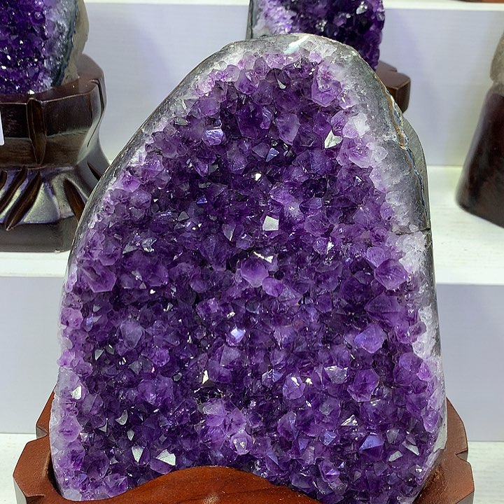 紫晶大型摆件（非配饰）未镶嵌蛋