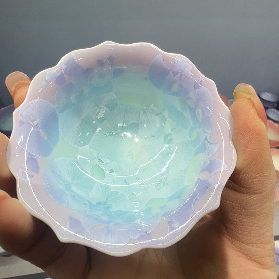 瓷片。。。。。。。。。。。。