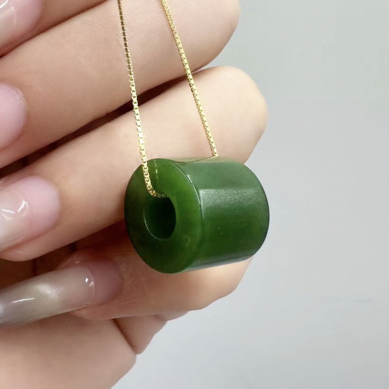 天然和田玉碧玉桶珠路路通吊坠(赠链)