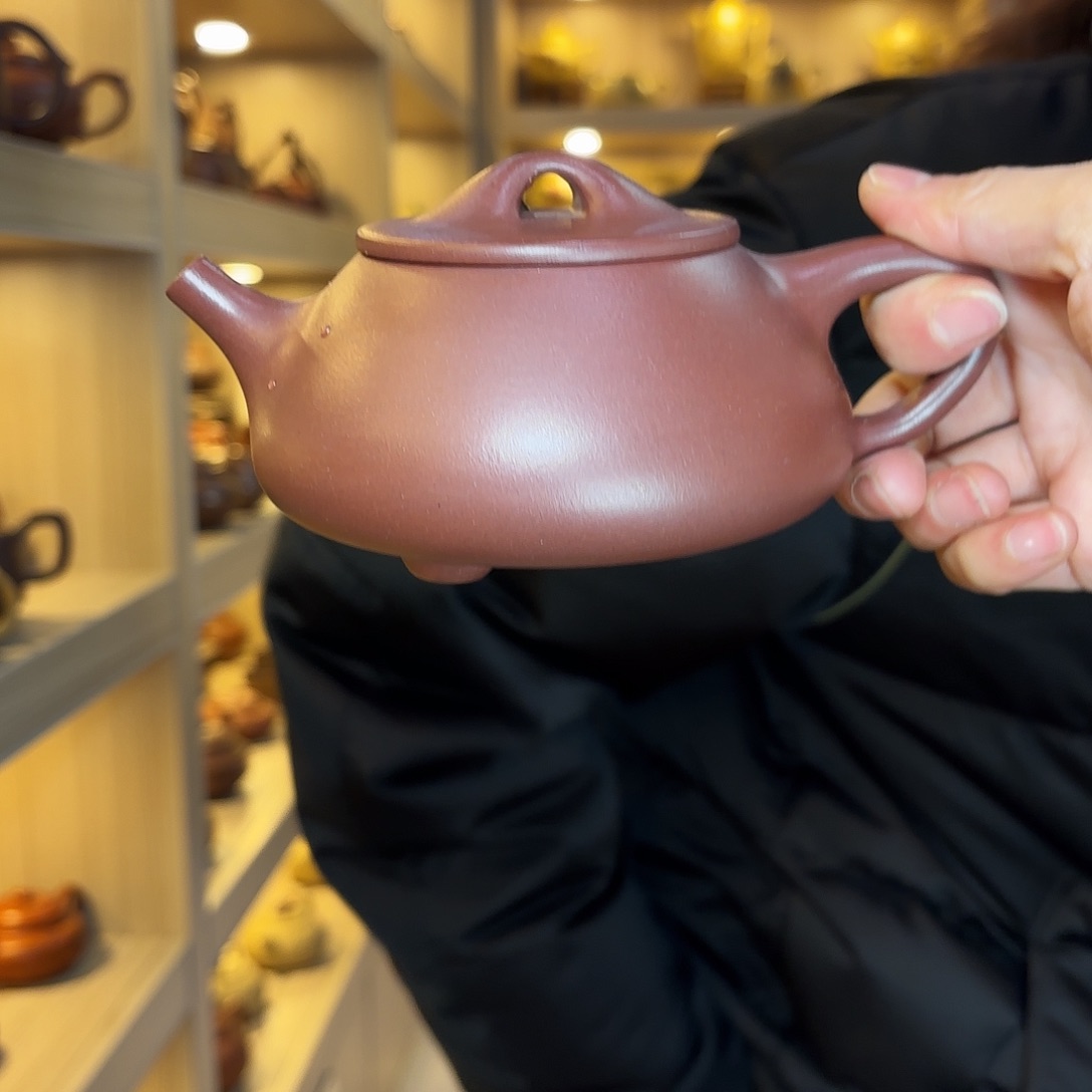 紫砂茶壶一壶李紫砂300c c