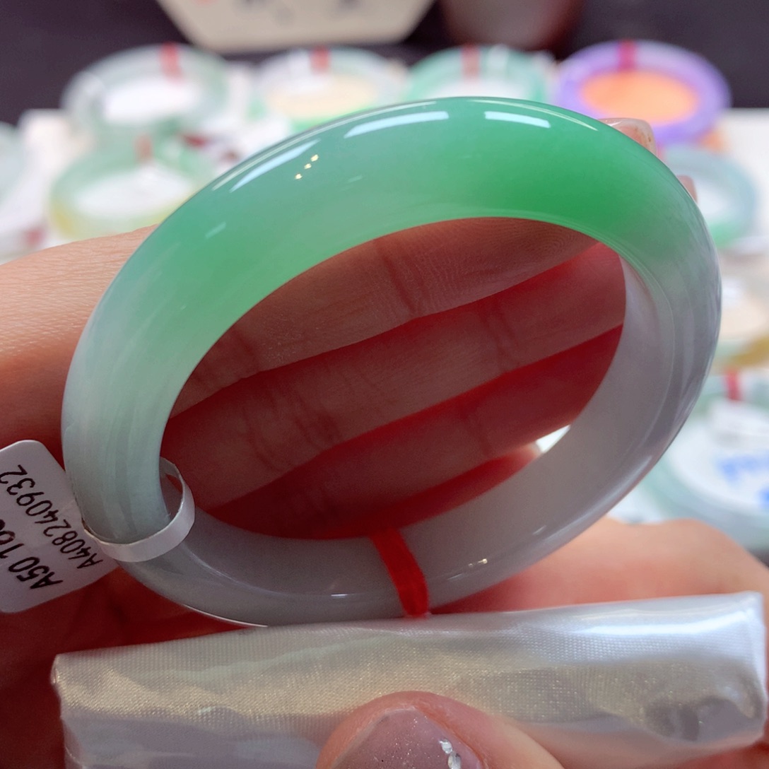 翡翠手镯未镶嵌23正圈77