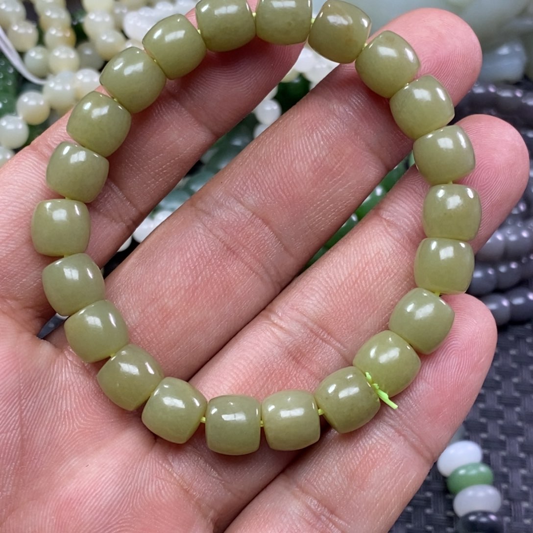 和田玉手链未镶嵌