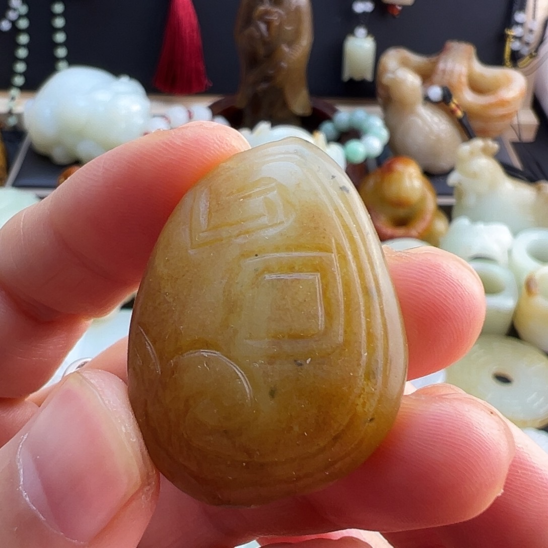 和田玉未镶嵌挂件