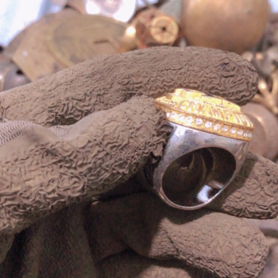 宏***哥闪电购铜摆件工艺品