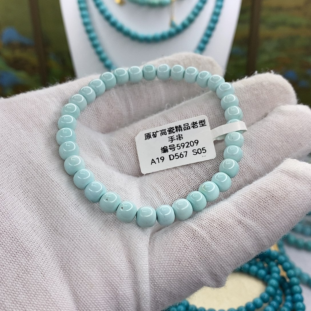 绿松石未镶嵌珠宝奇石6