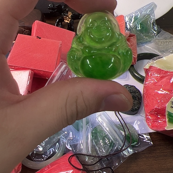 翡翠未镶嵌颈饰55555