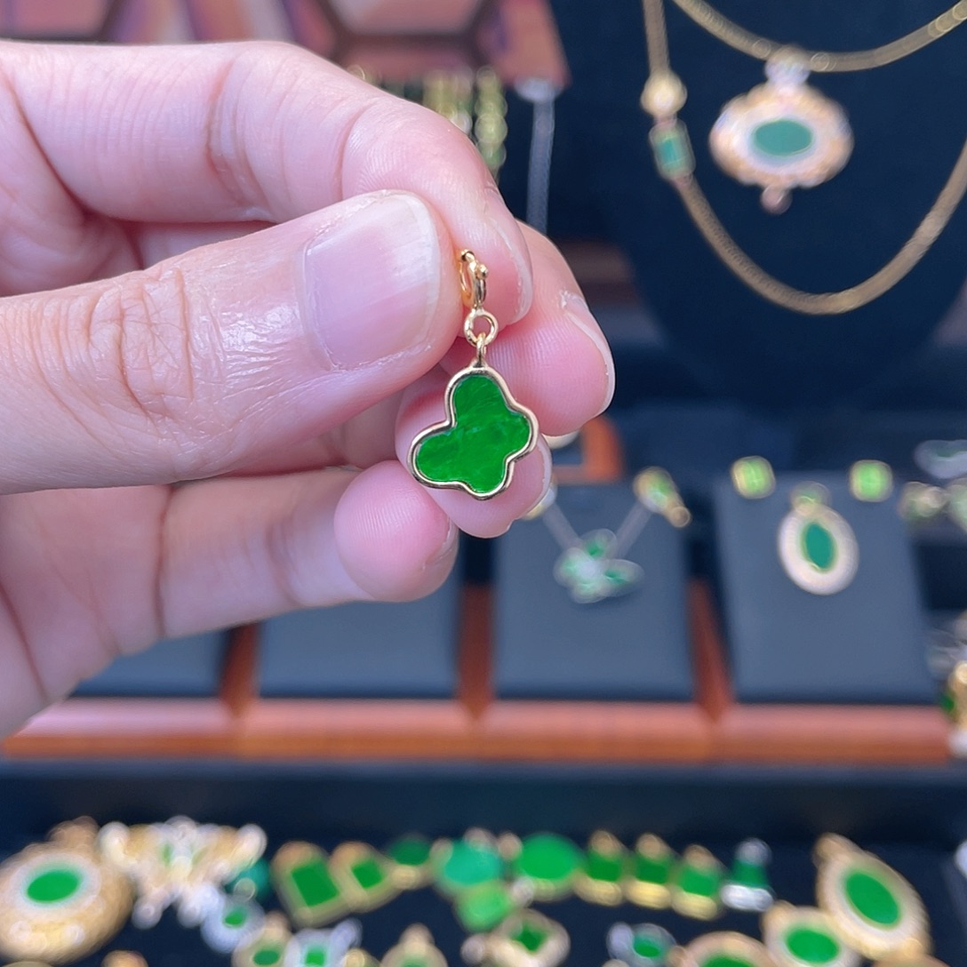 翡翠银S925镀金镶嵌吊坠(不含链)万能扣