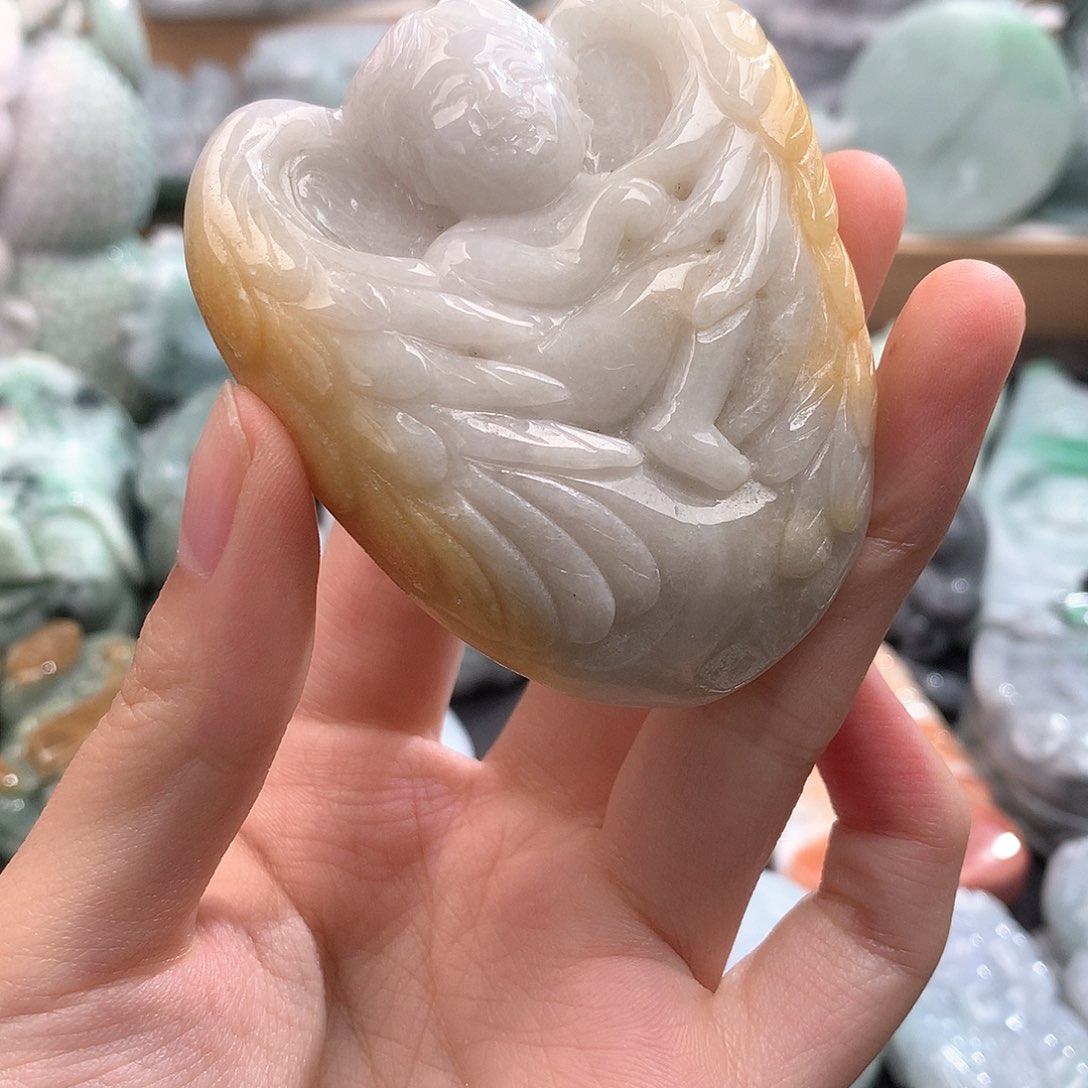 吊坠(不含链)未镶嵌翡翠