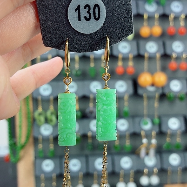 翡翠18K金镶嵌耳饰耳饰