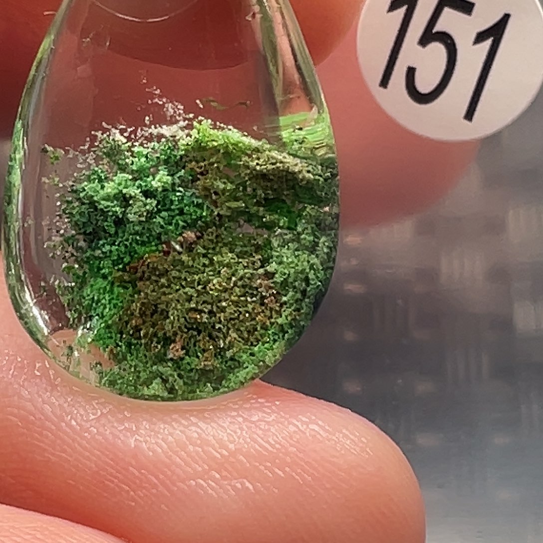 黑***睛未镶嵌水晶颈饰天然