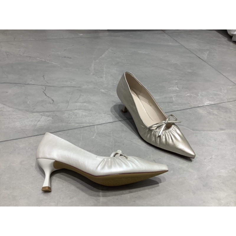 YD5100-1时尚百搭尖头蝴蝶结时装浅口褶皱单鞋