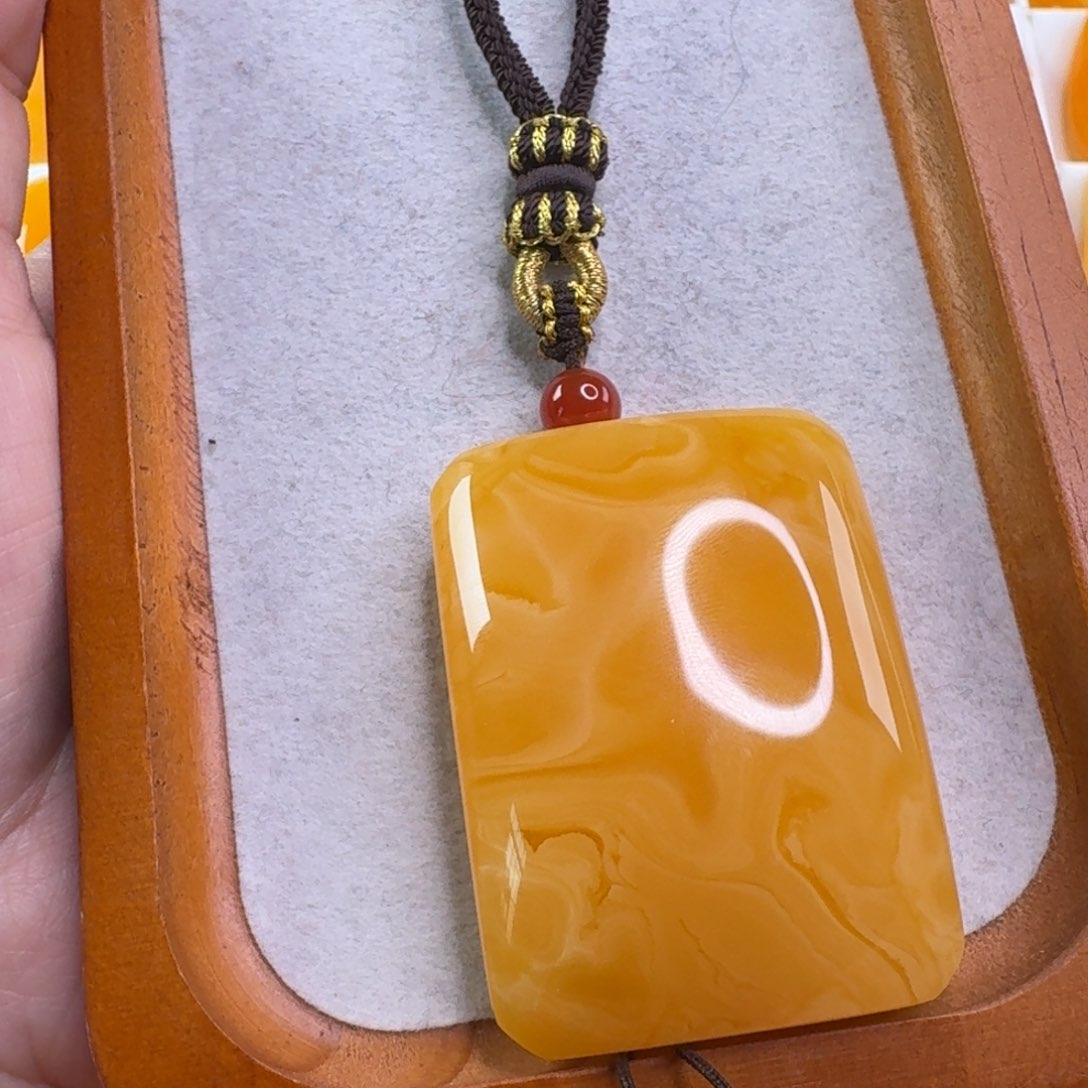 蜜蜡毛衣链未镶嵌