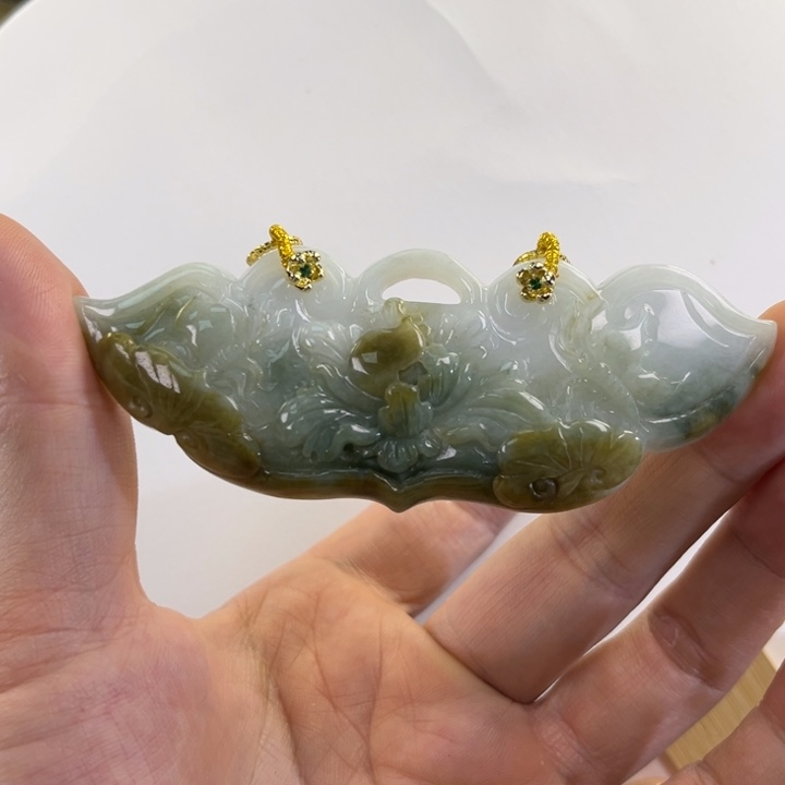 翡翠吊坠(赠链)未镶嵌代编织