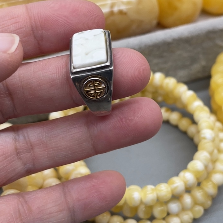 琥珀未镶嵌裸石蜜蜡