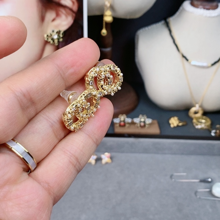 【闪购商品】纯铜锆石合金小*?