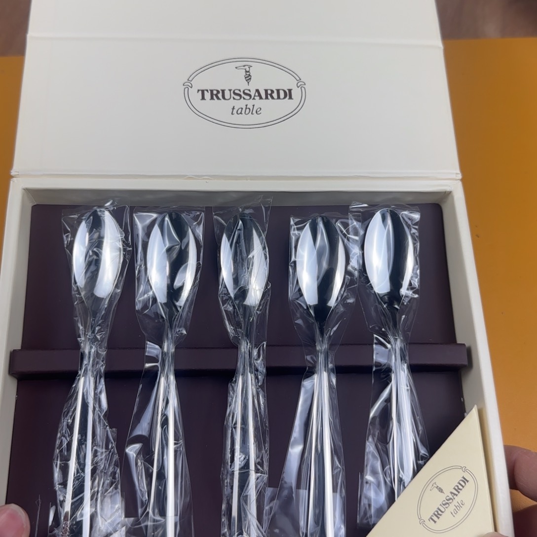 瓷片中古，不退不换