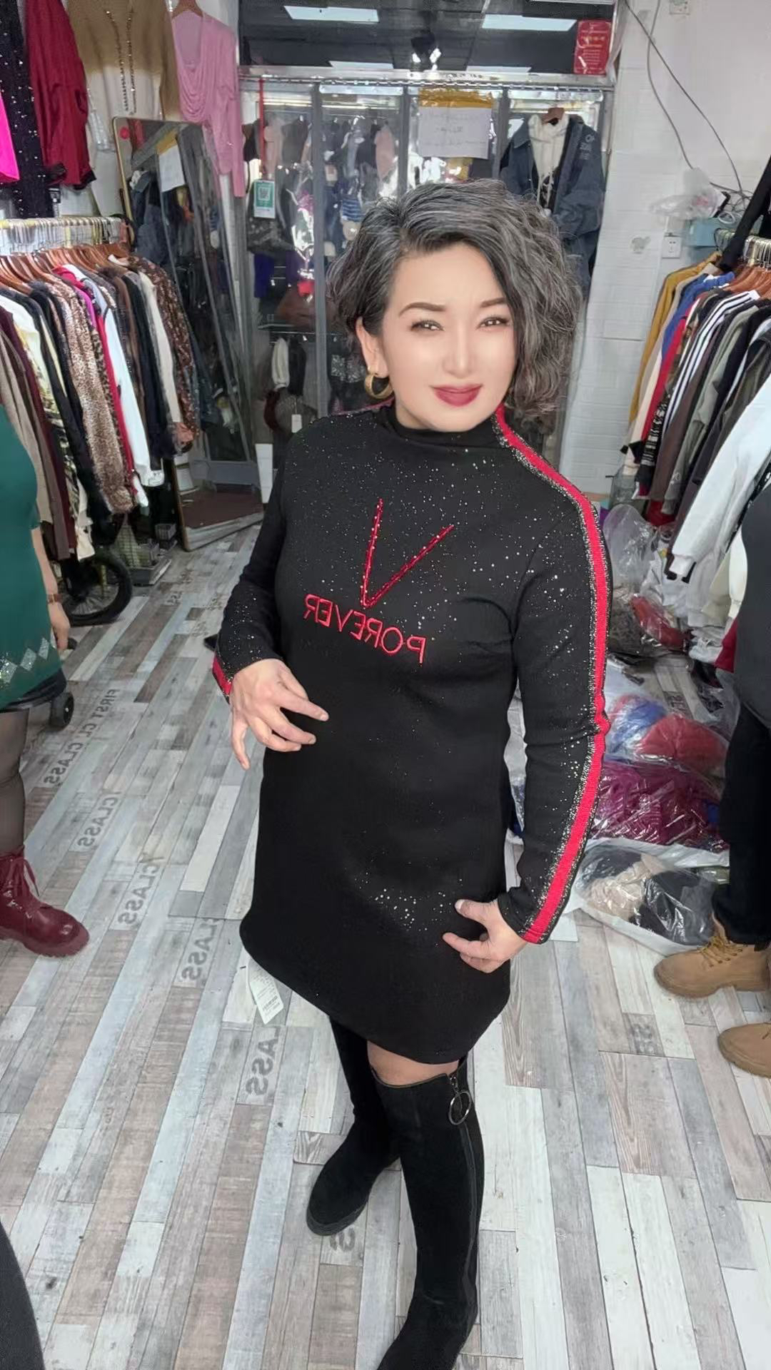 ئارزۇ يىڭىلىق كۆينەك  连衣裙