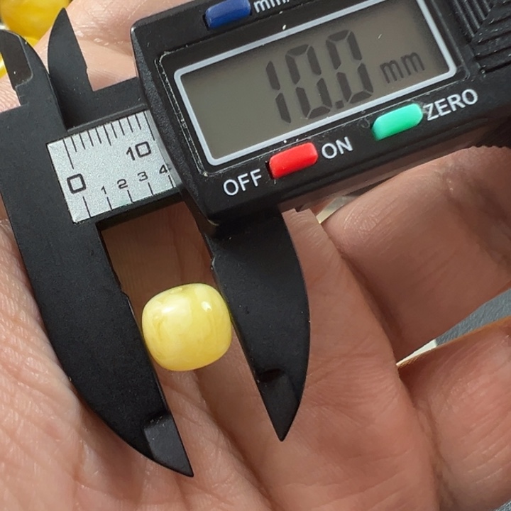 蜜蜡裸石未镶嵌1杂