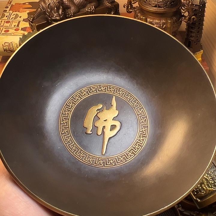 精美铜器，点击下单