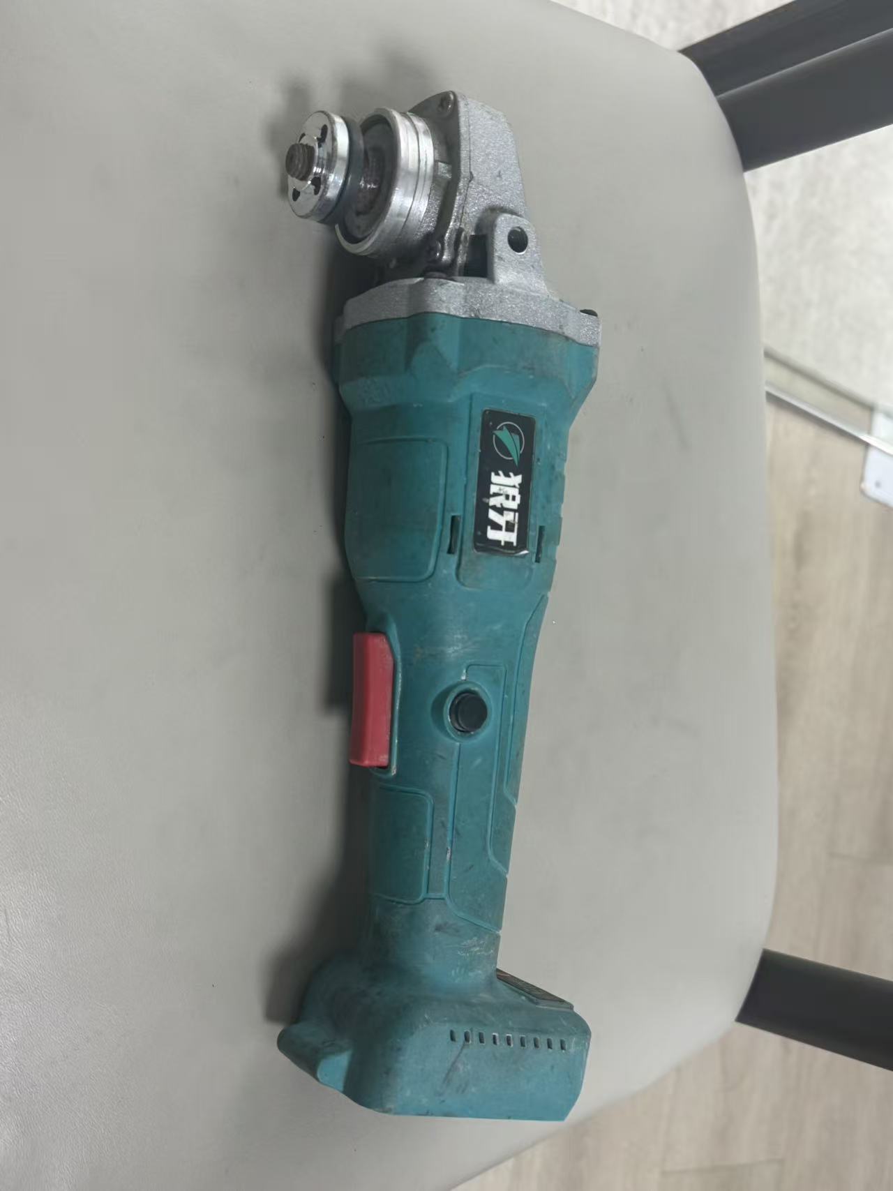 二手无刷锂电大功率角磨机充电式切割打磨抛光通用