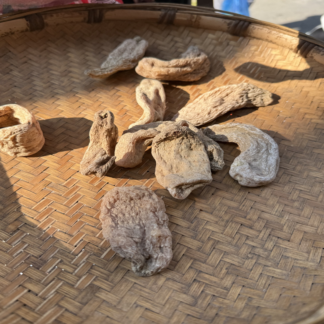 农家自然晾晒无熏无硫乌天麻