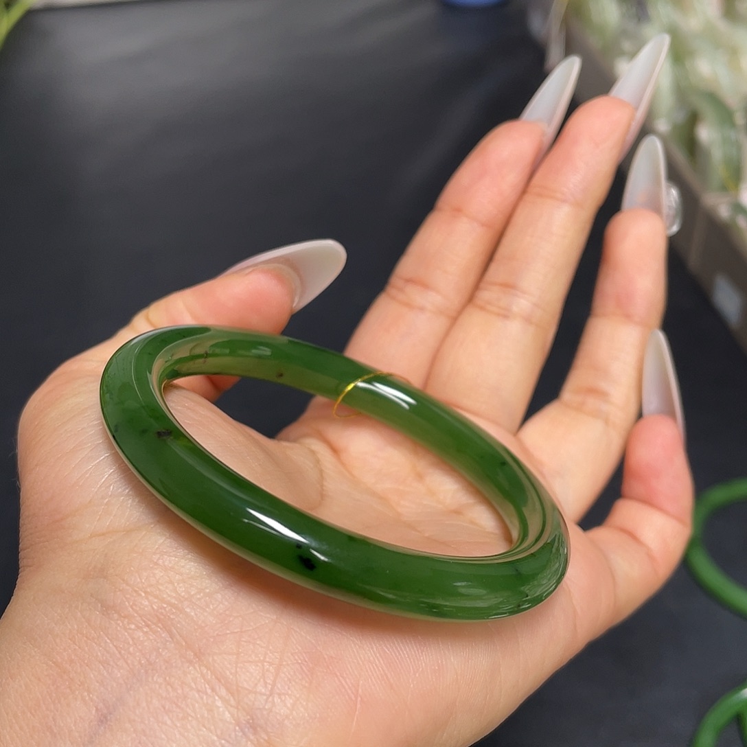 和田玉未镶嵌手镯54