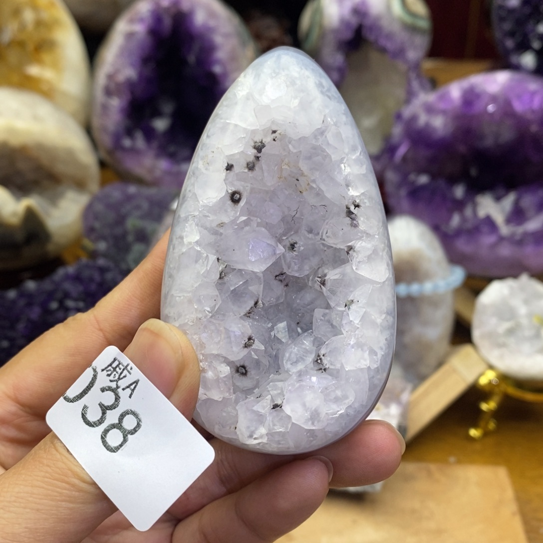 未镶嵌水晶大型摆件（非配饰）