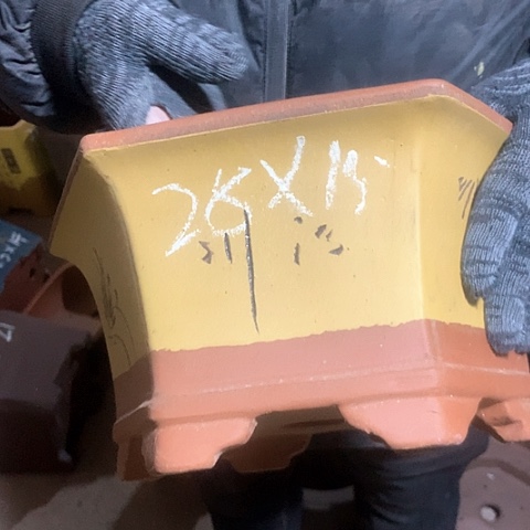 紫砂花盆手工制作