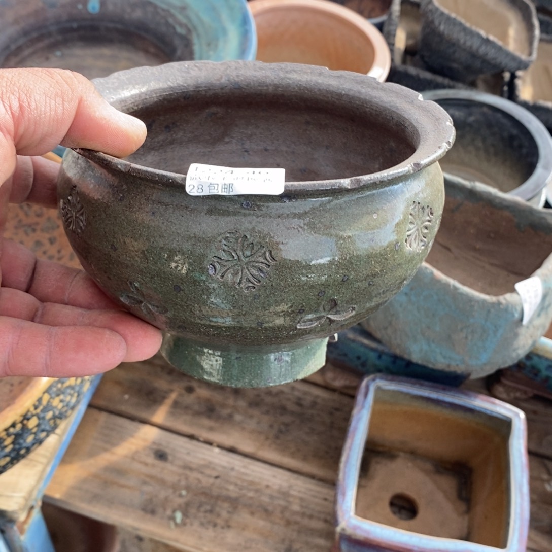 46号花盆内16高17花盆 