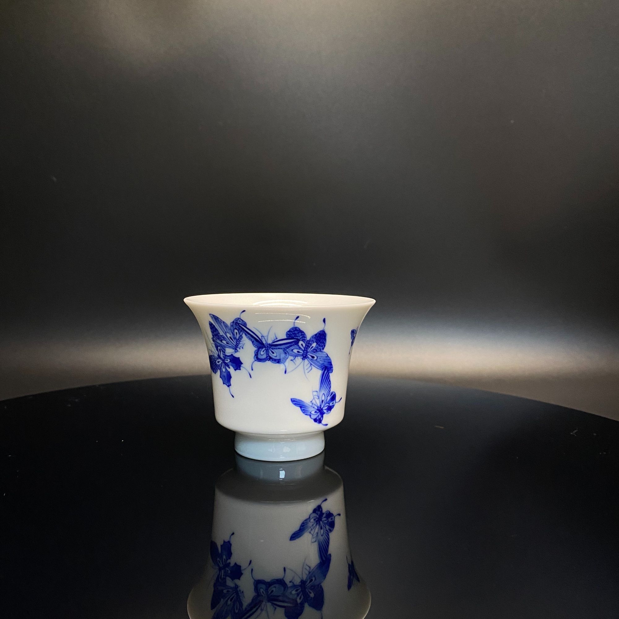 C13  蝴蝶花神杯   CK230085