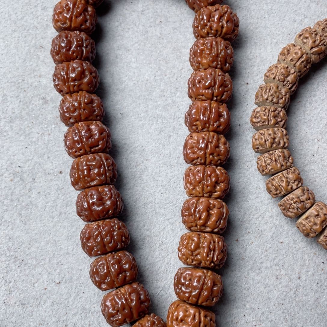 金刚菩提吊坠预定老树王藏式手持