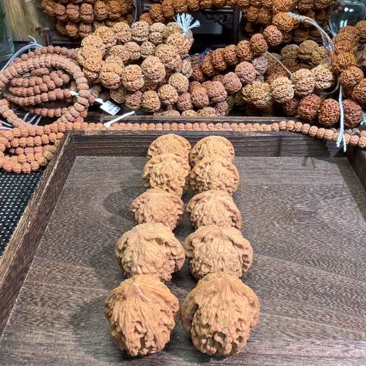 哲***人手串金刚菩提核桃