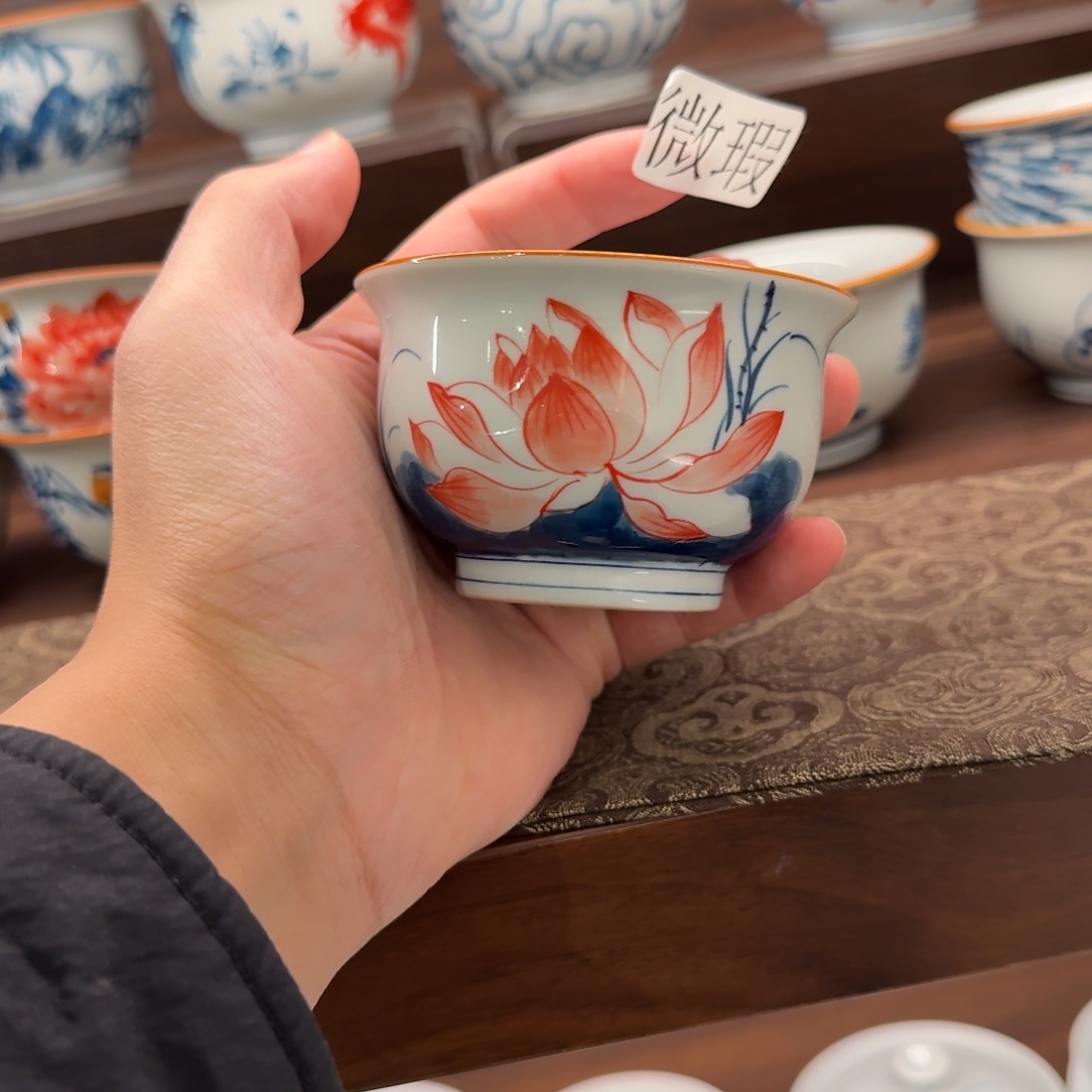 釉下手绘茶具微瑕