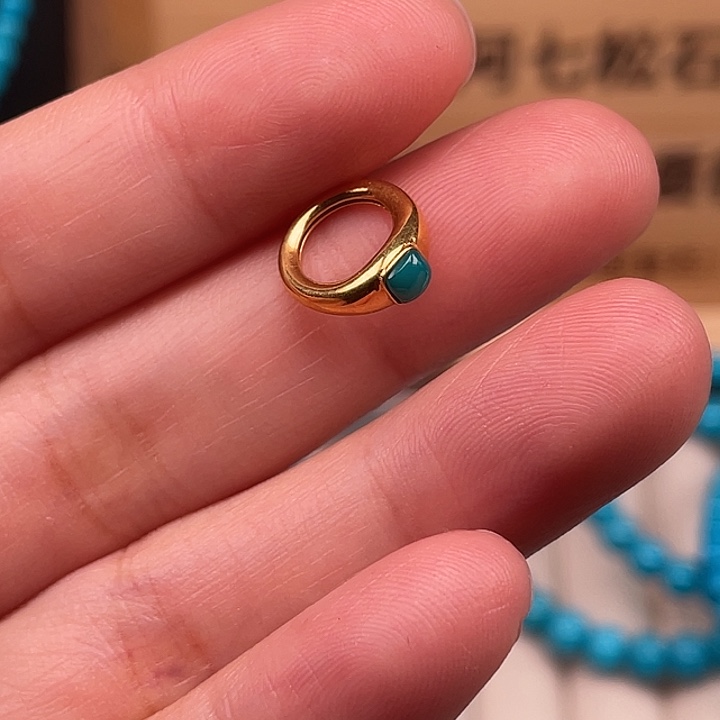 绿松石18K金镶嵌珠宝奇石