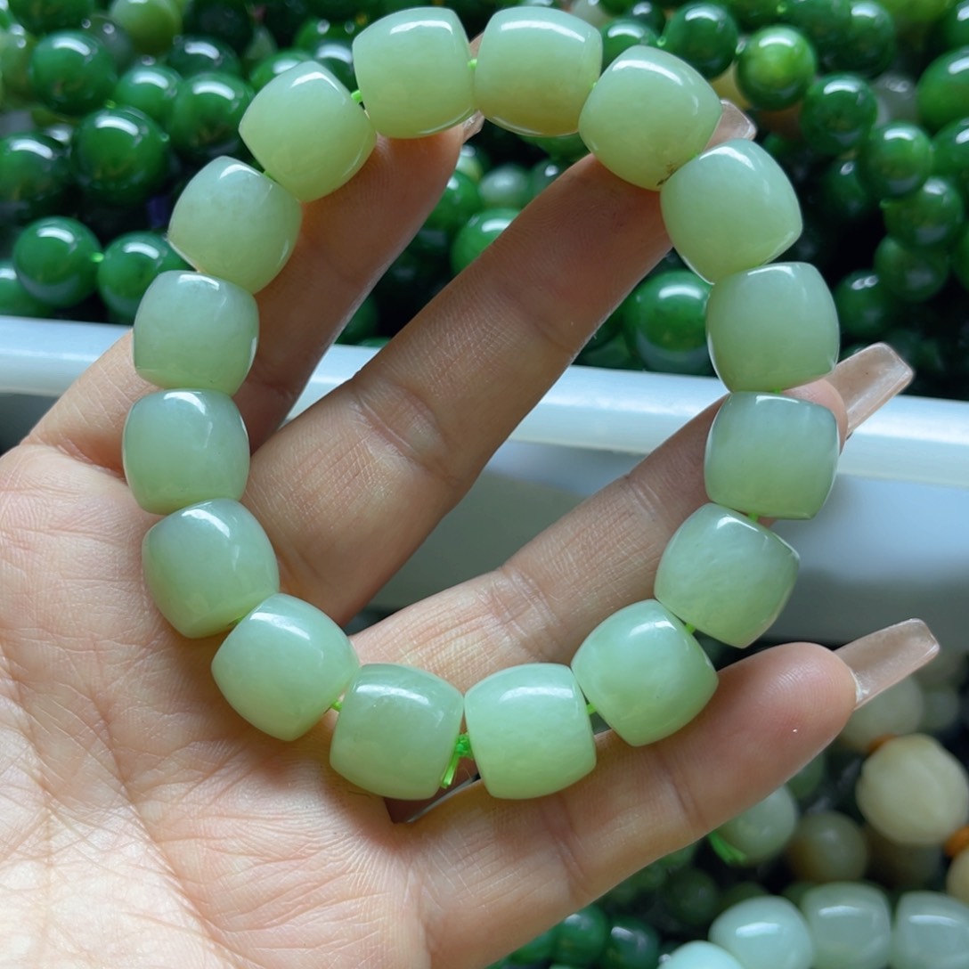 和田玉手链未镶嵌