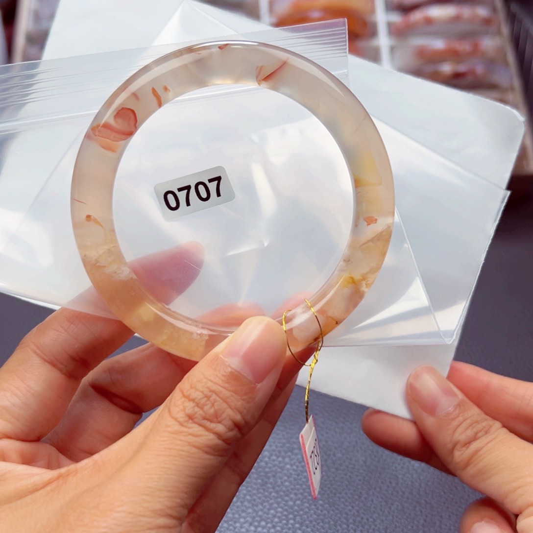 手镯玛瑙/玉髓未镶嵌屏*