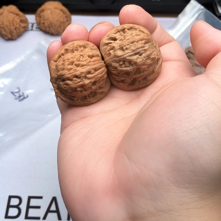 文玩核桃吊坠36全品24年汉高楼