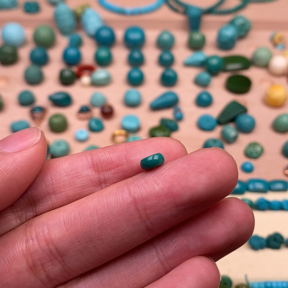 绿松石配饰未镶嵌如****话