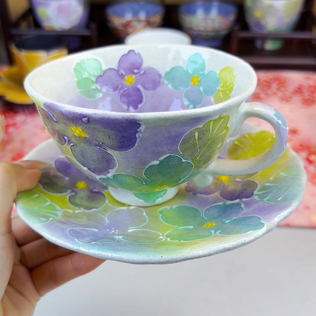 它家陶瓷真好看！