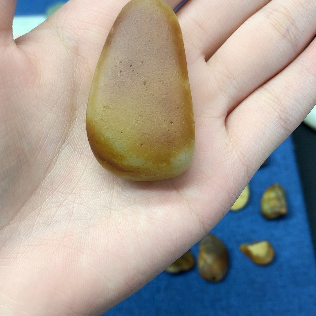 手链未镶嵌和田玉（糖玉）