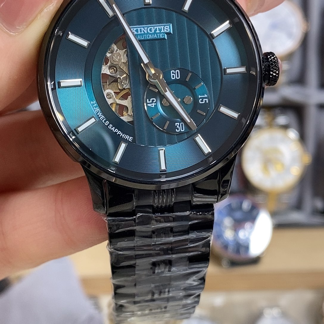 全自动全自动机械男表      