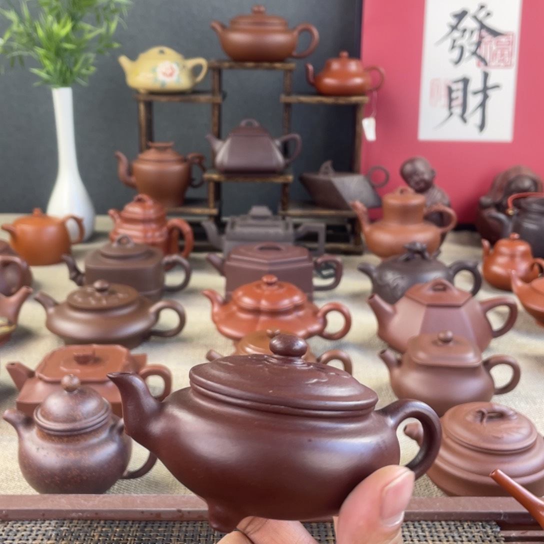 紫砂茶壶424545484675758888