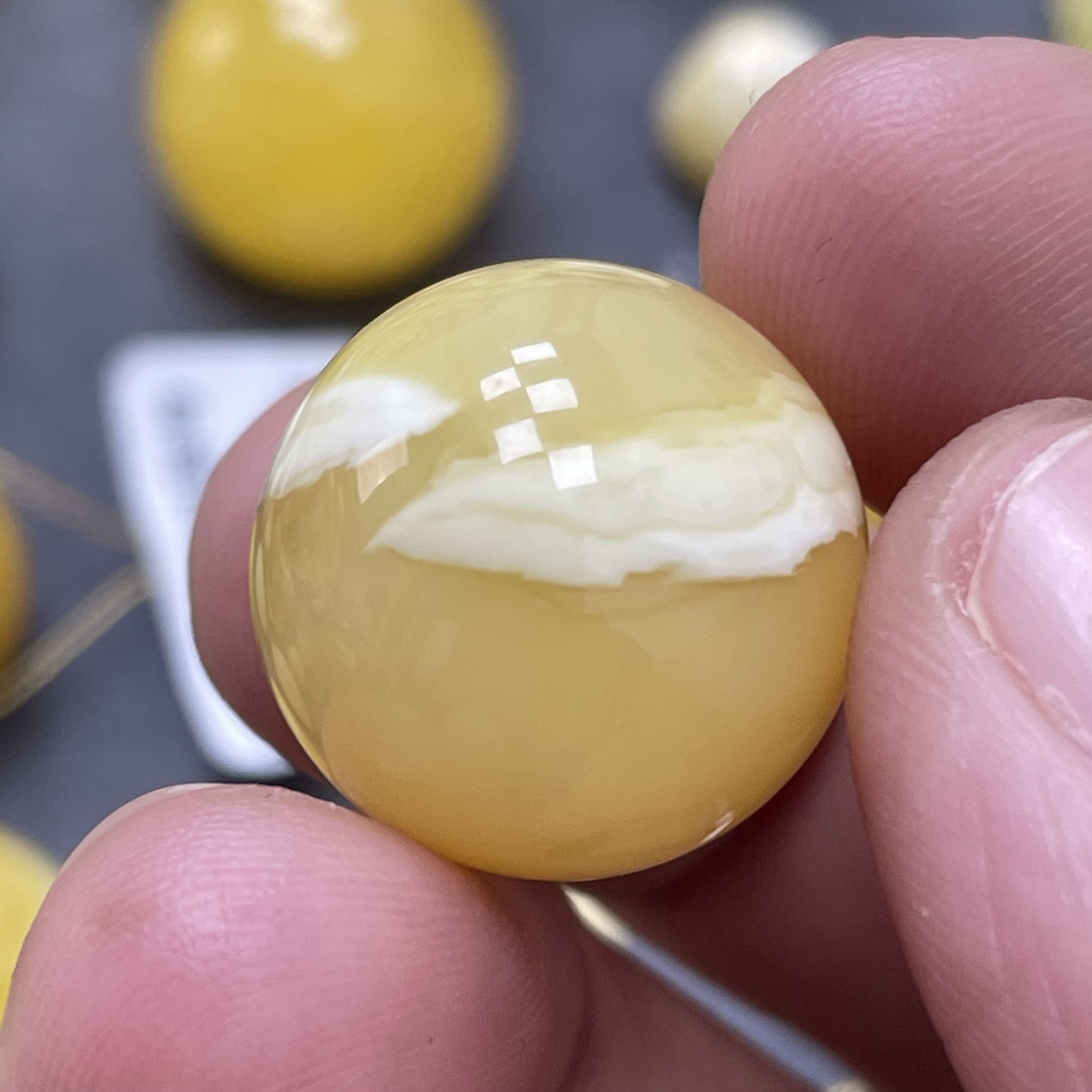 魔梵珠宝｜17.3mm俄料天然浓蜡 浓蜡瓷白妖花