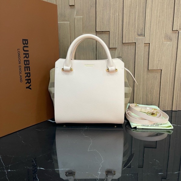 95新/博柏利/包包/250130IQ0022/C14043251904