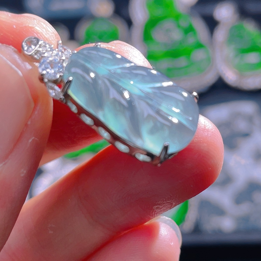 颈饰未镶嵌翡翠翡翠