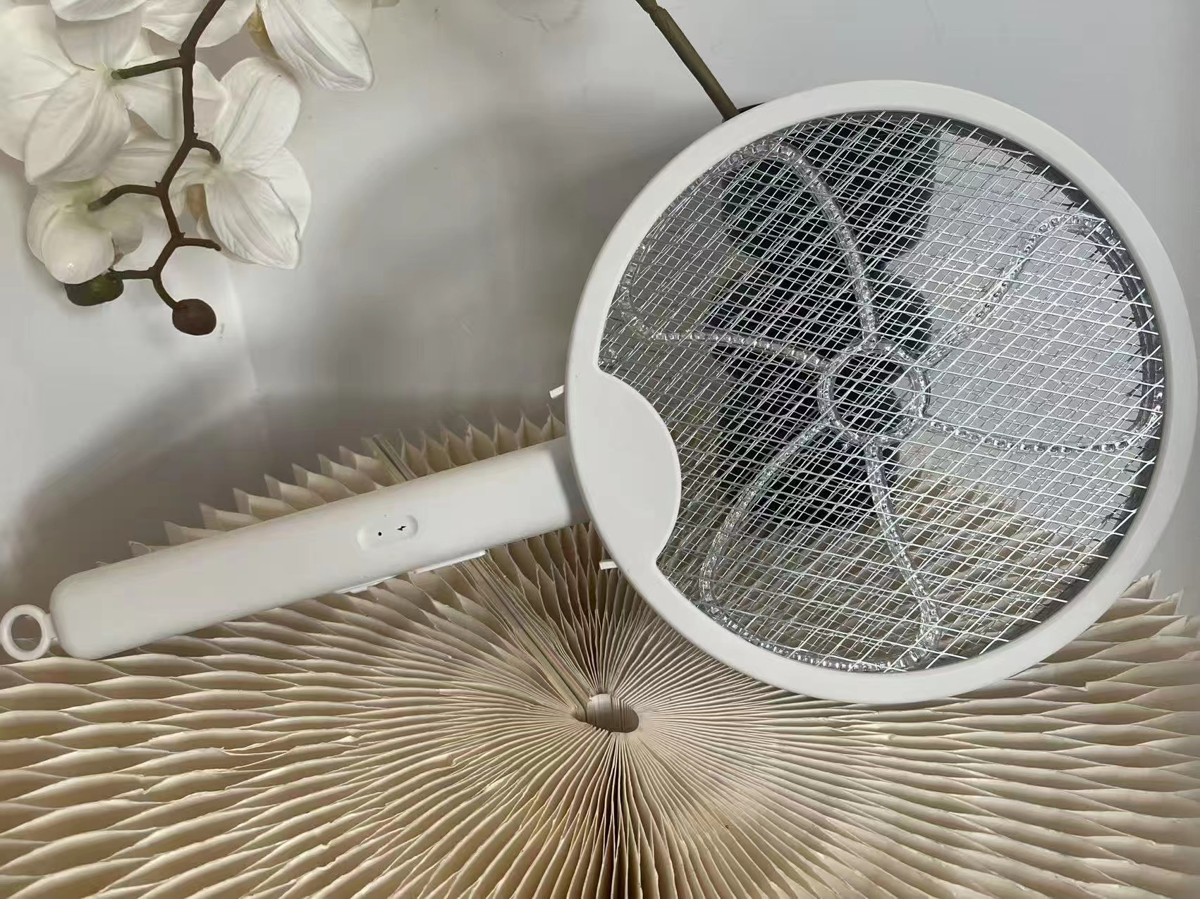 （百姓福利）折叠电蚊拍USB充电款三合一汽车防虫网家用诱蚊灭蚊灯